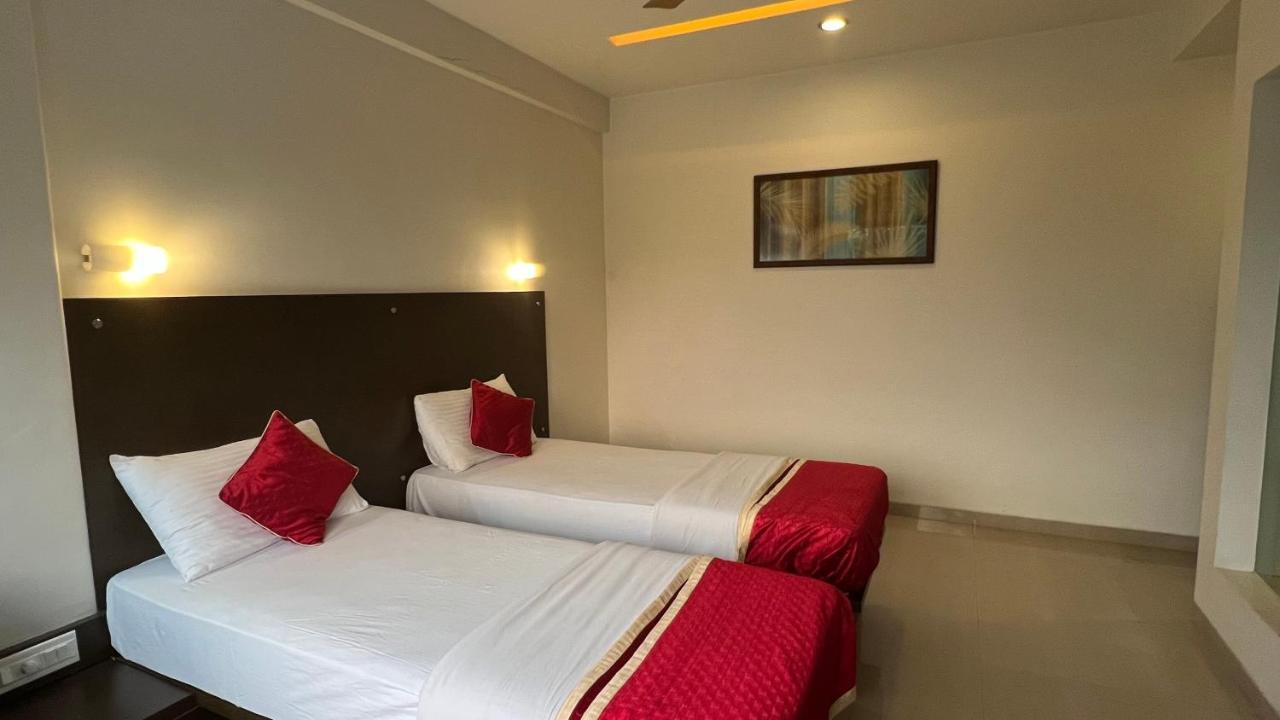 Resort Silver Hills Lonavala Dış mekan fotoğraf