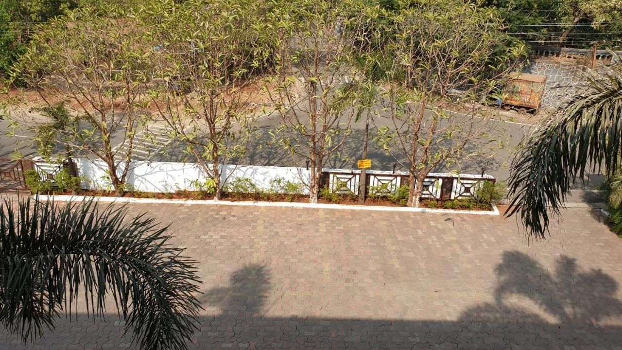 Resort Silver Hills Lonavala Dış mekan fotoğraf