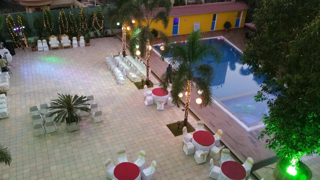 Resort Silver Hills Lonavala Dış mekan fotoğraf